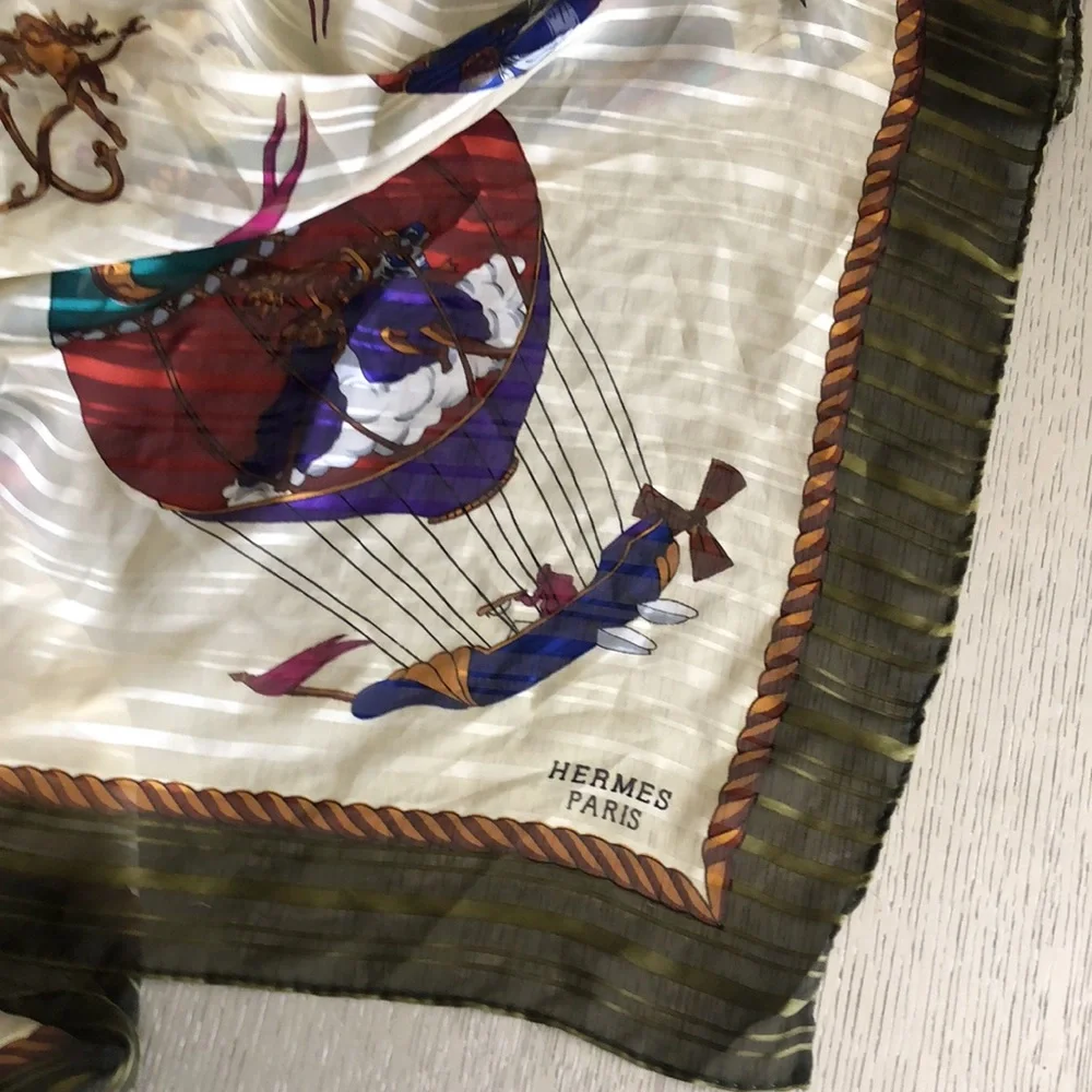 Hermès vintage Paris Balloon Print Silk Scarf - Picture 6 of 7